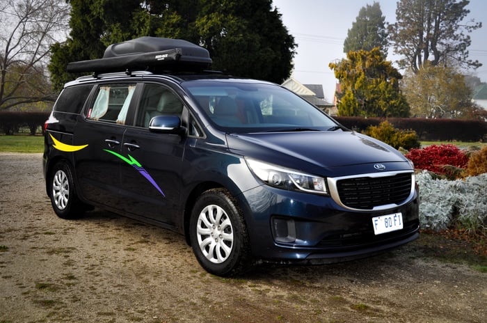 2016 Kia Carnival Camper Wagon image